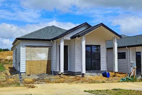 Photo of property in 28 Kiritau Road, Karaka, 2578