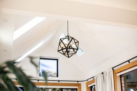 Photo of property in 19 Hinau Street, Woburn, Lower Hutt, 5010