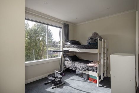 Photo of property in 64 Perth Street, South Hill, Oamaru, 9400