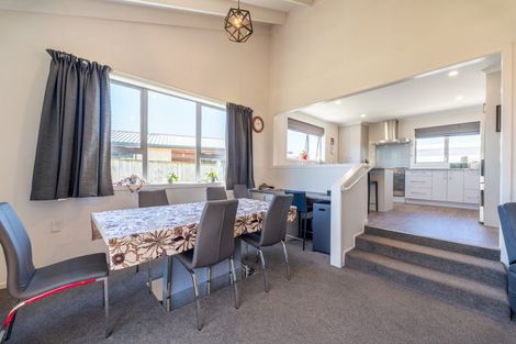 Photo of property in 25 Smith Street, Waimate, 7924