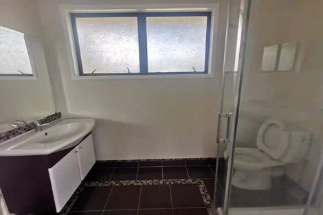 Photo of property in 13 Olena Avenue, Sunnyhills, Auckland, 2010