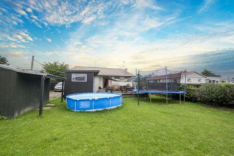 Photo of property in 36 Balmoral Street, Levin, 5510