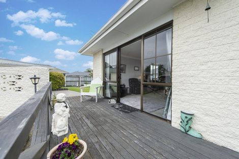 Photo of property in 3 Denise Crescent, Hornby, Christchurch, 8042