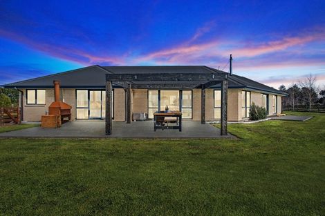 Photo of property in 48 Tupelo Place, Swannanoa, Rangiora, 7476