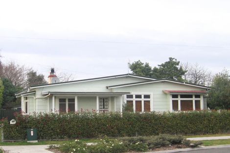 Photo of property in 1213 Caroline Road, Mayfair, Hastings, 4122