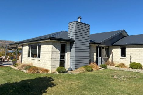 Photo of property in 2 Prospect Lane, Bannockburn, Cromwell, 9384