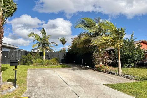 Photo of property in 46a Golfland Drive, Golflands, Auckland, 2013