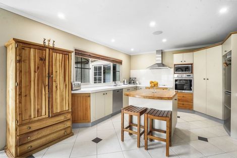 Photo of property in 18 Roderick Place, Rototuna, Hamilton, 3210