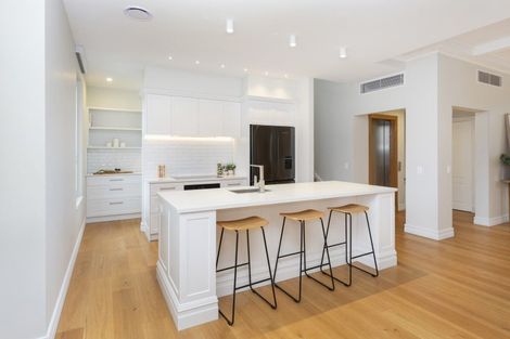 Photo of property in 2 Ayr Street, Riccarton, Christchurch, 8011