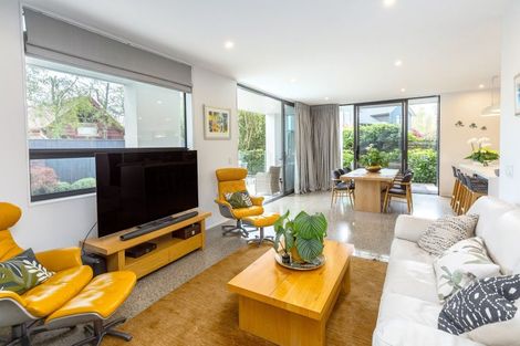 Photo of property in 91 Kuratawhiti Street, Greytown, 5794