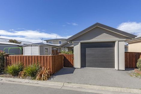 Photo of property in 84 Pegasus Boulevard, Pegasus, 7612