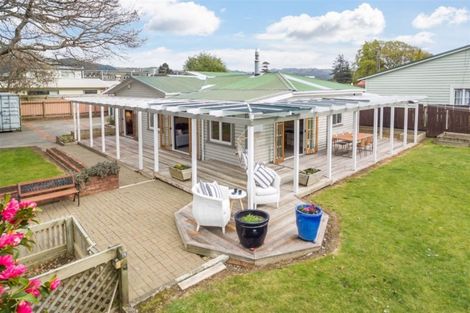 Photo of property in 2/5 Stephen Street, Trentham, Upper Hutt, 5018