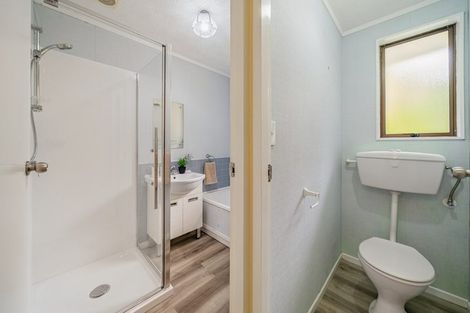 Photo of property in 2a Pokaka Street, Birchville, Upper Hutt, 5018