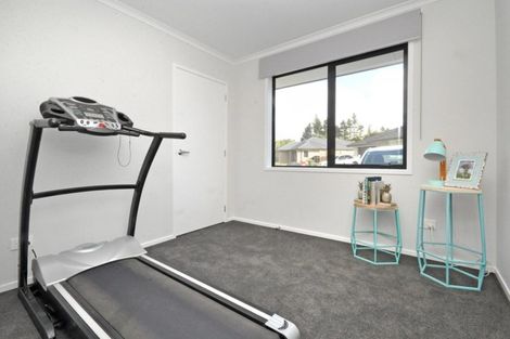 Photo of property in 11 Riverboat Lane, Helensville, 0800