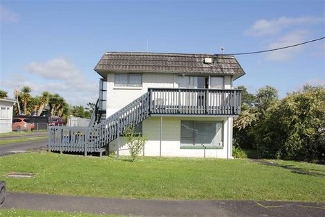 Photo of property in 2/126 Lynwood Road, New Lynn, Auckland, 0600