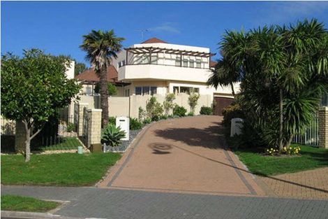 Photo of property in 1/31 Haven Crest, Somerville, Auckland, 2014