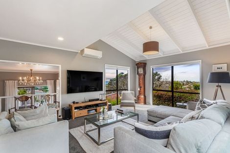 Photo of property in 15 Moorgreen Heights, Torbay, Auckland, 0630