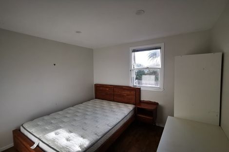 Photo of property in 1/4 Sydney Street, Hauraki, Auckland, 0622