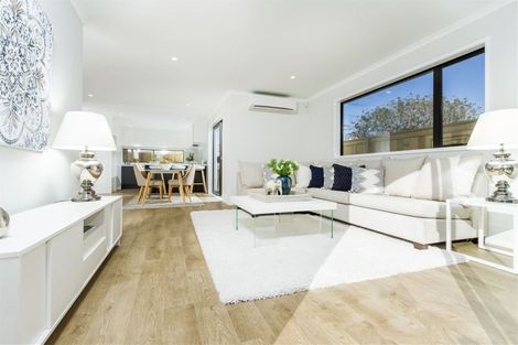 Photo of property in 4a Bardia Street, Belmont, Auckland, 0622