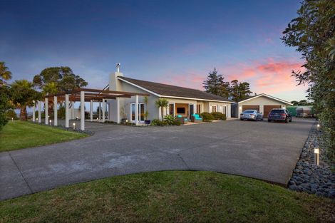 Photo of property in 298 Mahurangi West Road, Puhoi, Warkworth, 0983