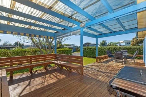 Photo of property in 3 Katrin Place, Mahia, 4198