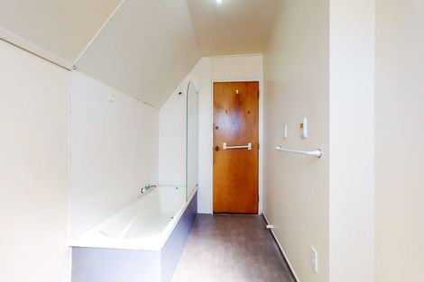 Photo of property in 87a Freyberg Street, Lyall Bay, Wellington, 6022