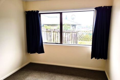 Photo of property in 9b Fraser Avenue, Johnsonville, Wellington, 6037