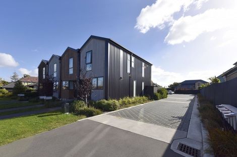 Photo of property in 2/111 Edgeware Road, St Albans, Christchurch, 8014