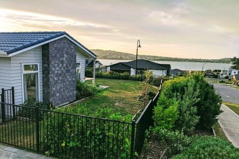 Photo of property in 12 Ken Douglas Drive, Aotea, Porirua, 5024