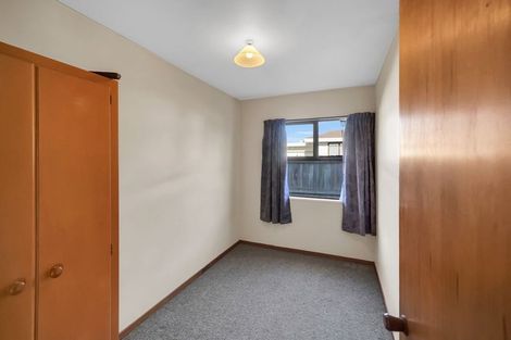 Photo of property in 1/840 Main North Road, Belfast, Christchurch, 8051
