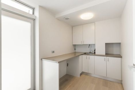 Photo of property in 11a Bournemouth Terrace, Murrays Bay, Auckland, 0630