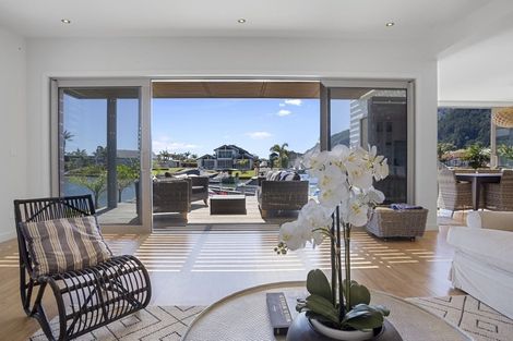 Photo of property in 148 Waterways Parade, Pauanui, Hikuai, 3579