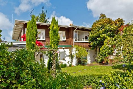Photo of property in 3 Chevron Place, Castor Bay, Auckland, 0620