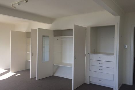 Photo of property in 23 Churchill Road, Murrays Bay, Auckland, 0630