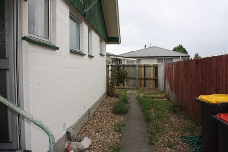 Photo of property in 2/8a Takapu Place, Bromley, Christchurch, 8062