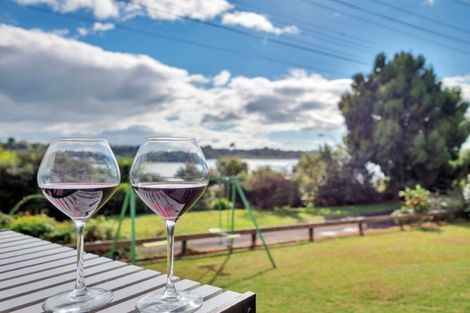 Photo of property in 202 Welcome Bay Road, Welcome Bay, Tauranga, 3112