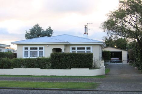 Photo of property in 48 Guy Avenue, Takaro, Palmerston North, 4410