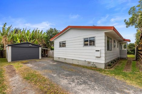 Photo of property in 1335b Papamoa Beach Road, Papamoa Beach, Papamoa, 3118