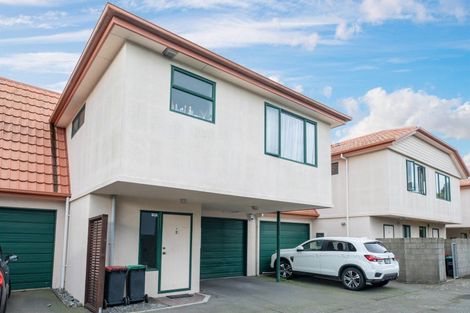 Photo of property in 68 Thackeray Place, Waltham, Christchurch, 8023