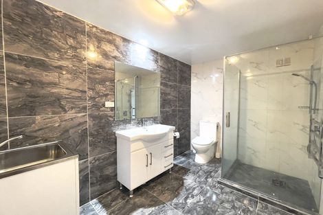 Photo of property in 10 Arataki Way, Glen Eden, Auckland, 0602