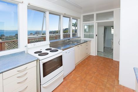 Photo of property in 952a Whangaparaoa Road, Manly, Whangaparaoa, 0930