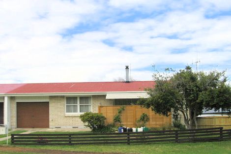 Photo of property in 1 Highfield Crescent, Brookfield, Tauranga, 3110