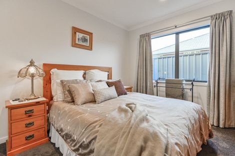 Photo of property in 36 Whakatomo Place, Havelock North, 4130