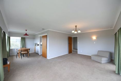 Photo of property in 1/3 Onepoto Road, Hauraki, Auckland, 0622