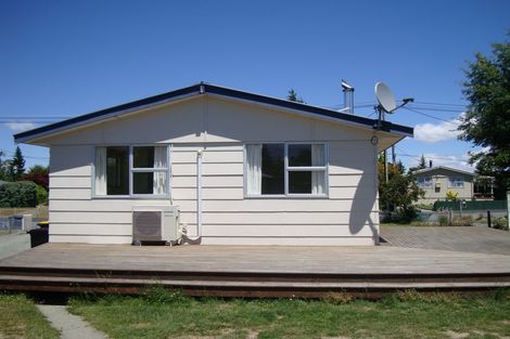 Photo of property in 21 Hopkins Road, Twizel, 7901