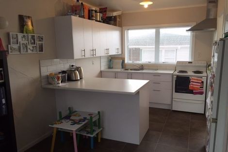Photo of property in 1/34 Megan Avenue, Pakuranga Heights, Auckland, 2010