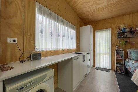 Photo of property in 16 Te Ana Lane, Thames, 3577