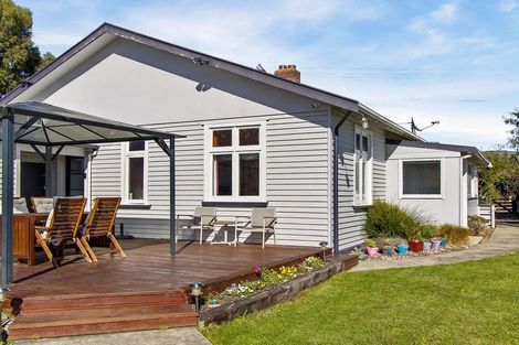 Photo of property in 30 Parsonage Road, Waimate, 7924