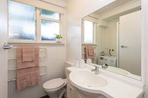 Photo of property in 2/78 Holly Road, St Albans, Christchurch, 8014