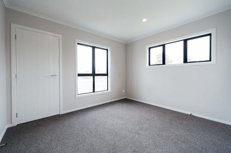 Photo of property in 12 Emmadale Lane, Hamilton East, Hamilton, 3216